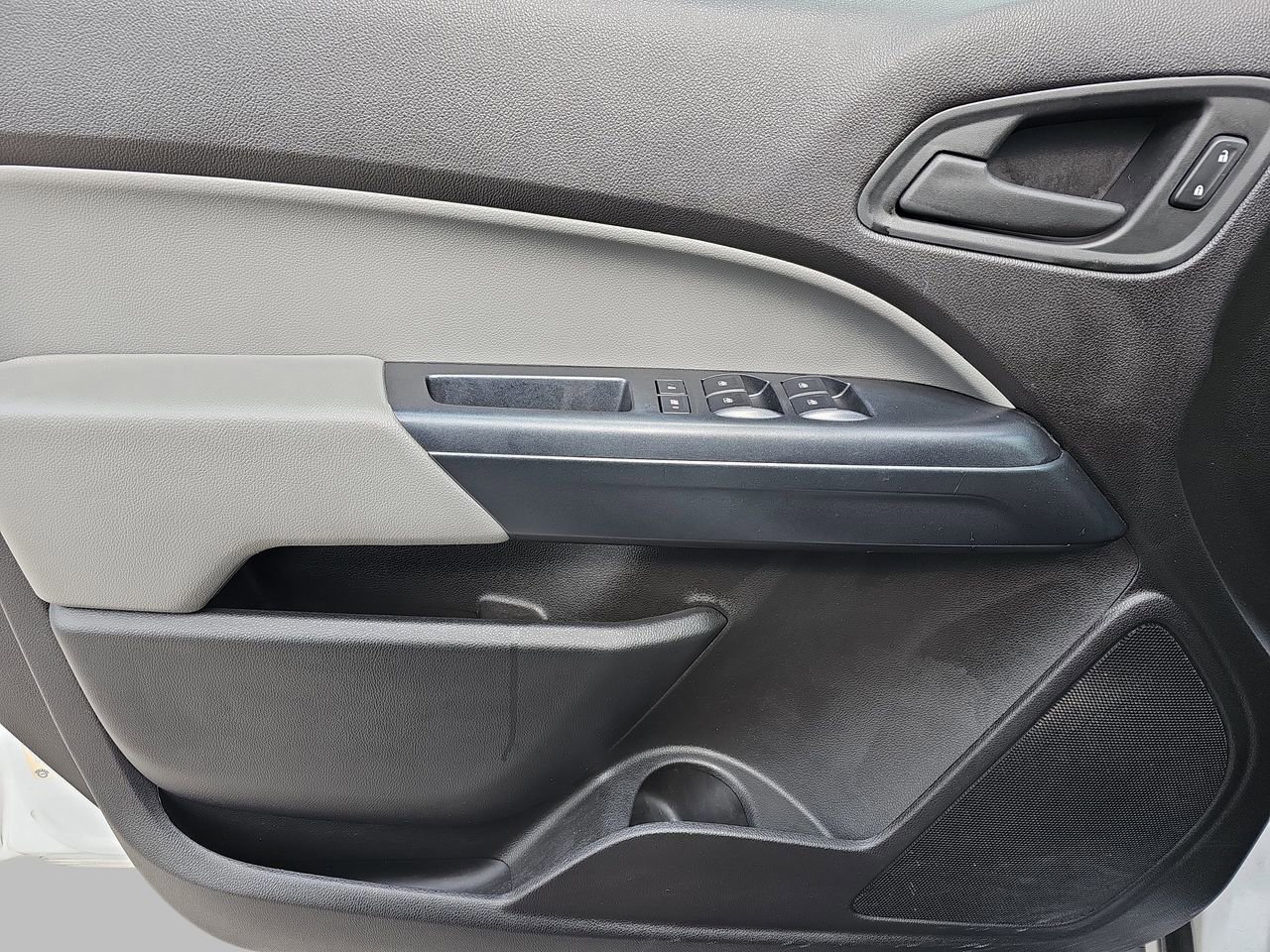 Used 2016 Chevrolet Colorado W/T w/ WT Convenience Package image 29