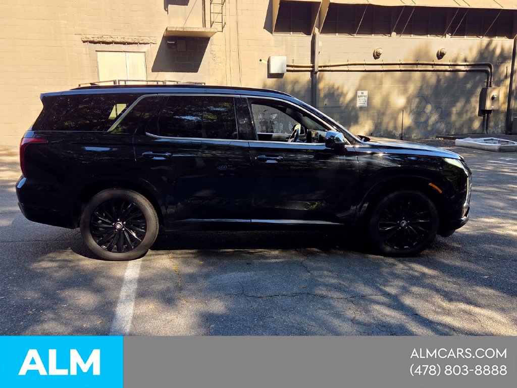 Used 2025 Hyundai Palisade Calligraphy AWD/4WD image 16