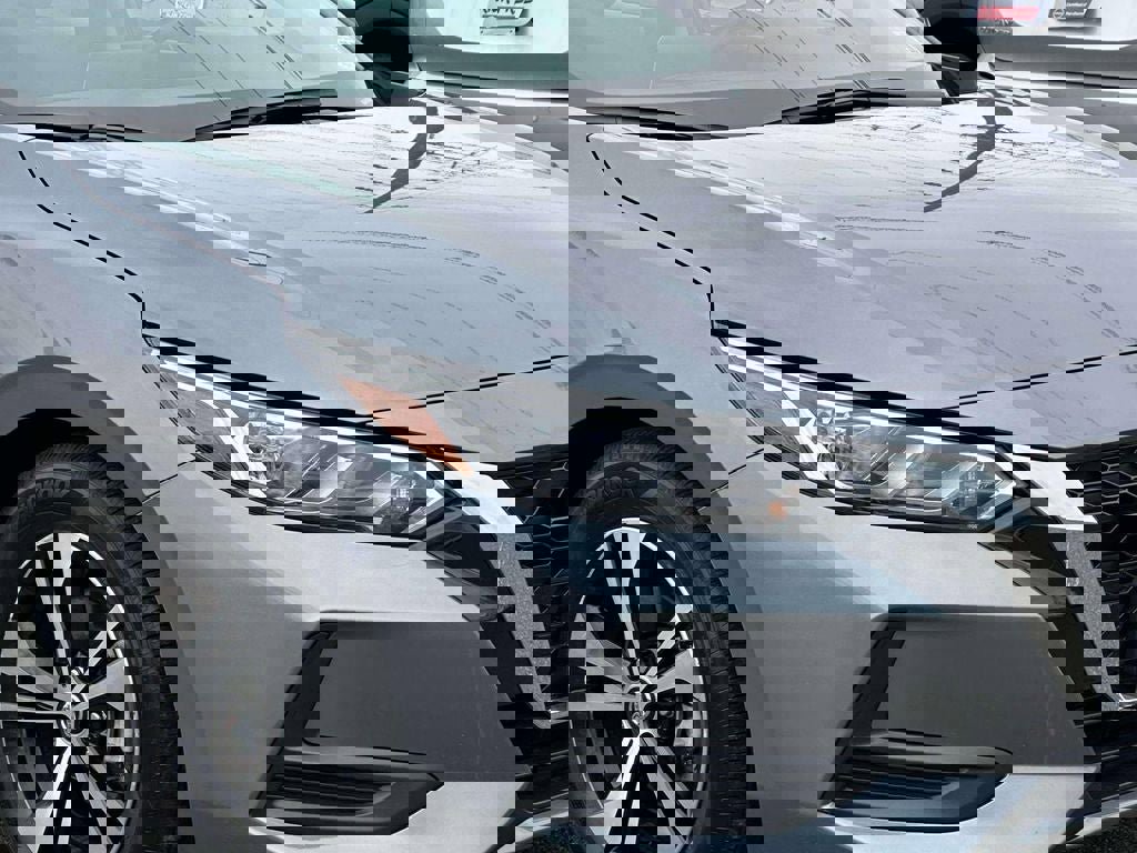 Used 2023 Nissan Sentra SV w/ All-Weather Package FWD image 8