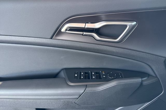 New 2026 Kia Sportage EX AWD/4WD image 12