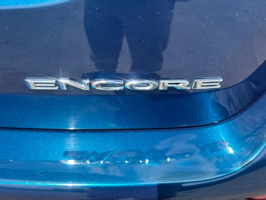 Used 2019 Buick Encore Essence FWD image 31