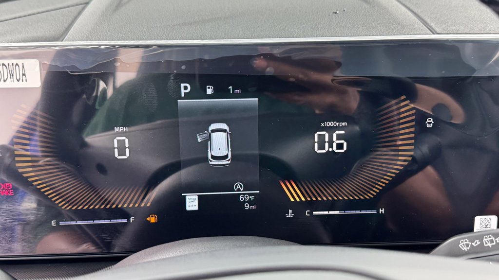 New 2026 Kia Sportage EX FWD image 22