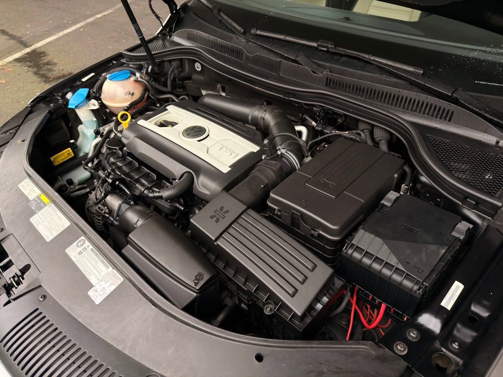 Used 2015 Volkswagen CC Sport FWD image 57