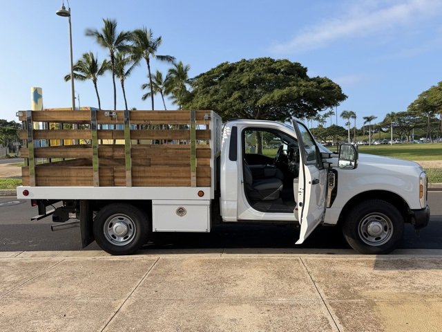 Used 2024 Ford F250 XL image 11