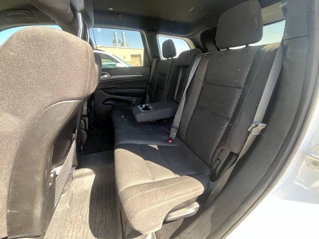 Used 2021 Jeep Grand Cherokee Laredo RWD image 12