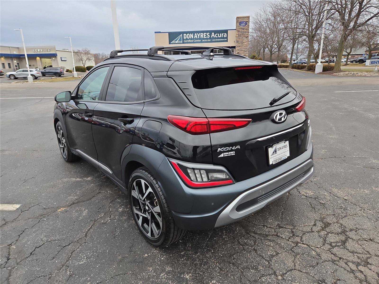 Used 2023 Hyundai Kona Limited image 26