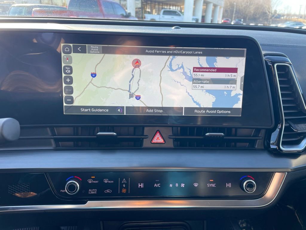 Used 2024 Kia Sportage EX image 7