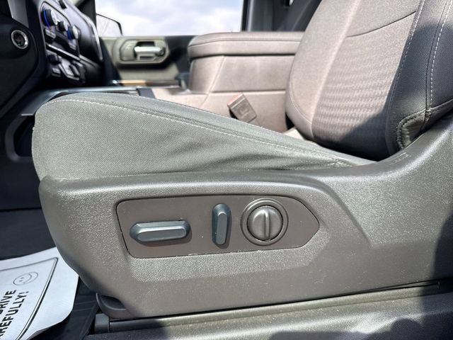 Used 2022 Chevrolet Silverado 1500 RST AWD/4WD image 12