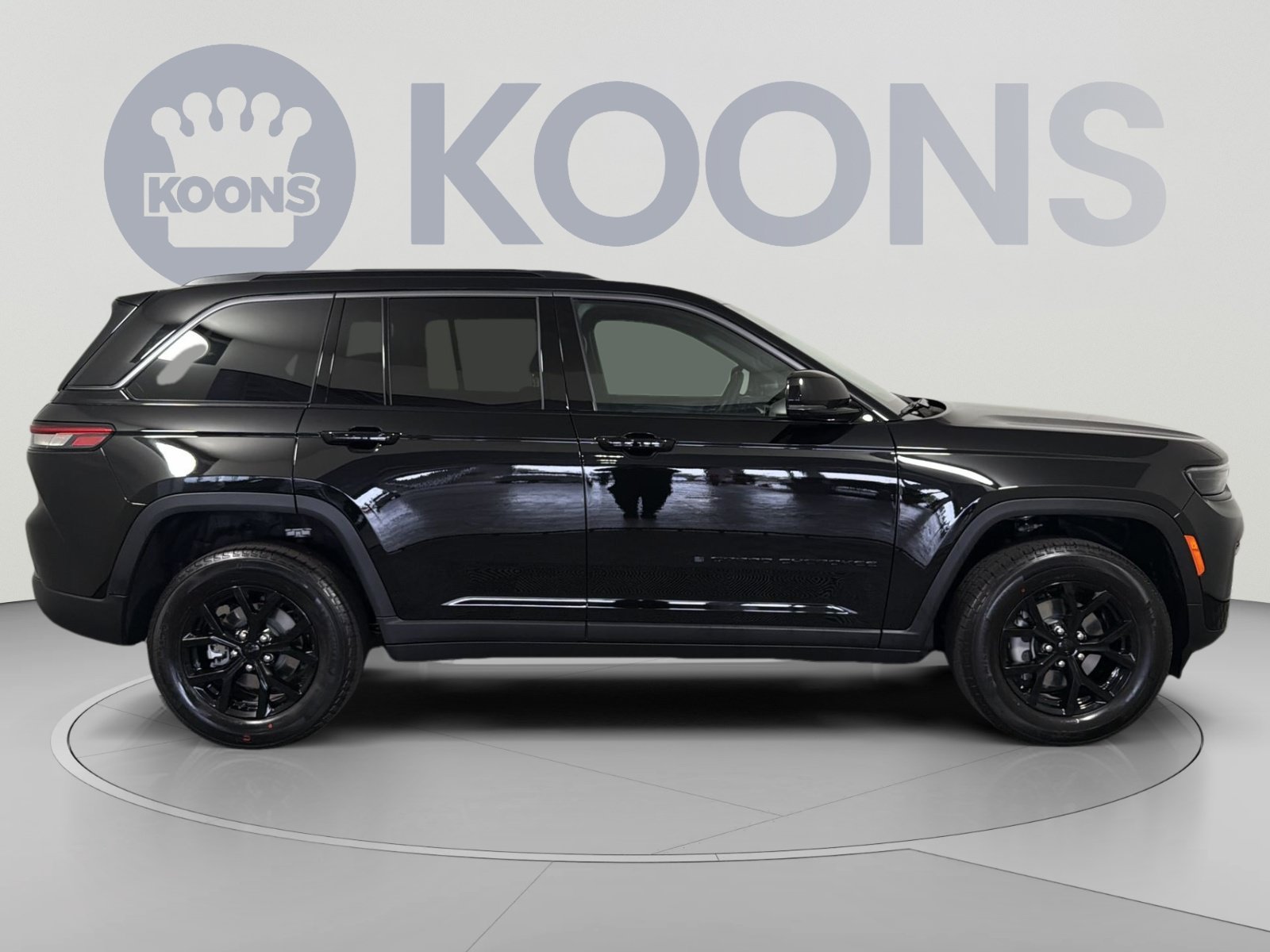 New 2026 Jeep Grand Cherokee Altitude AWD/4WD image 8