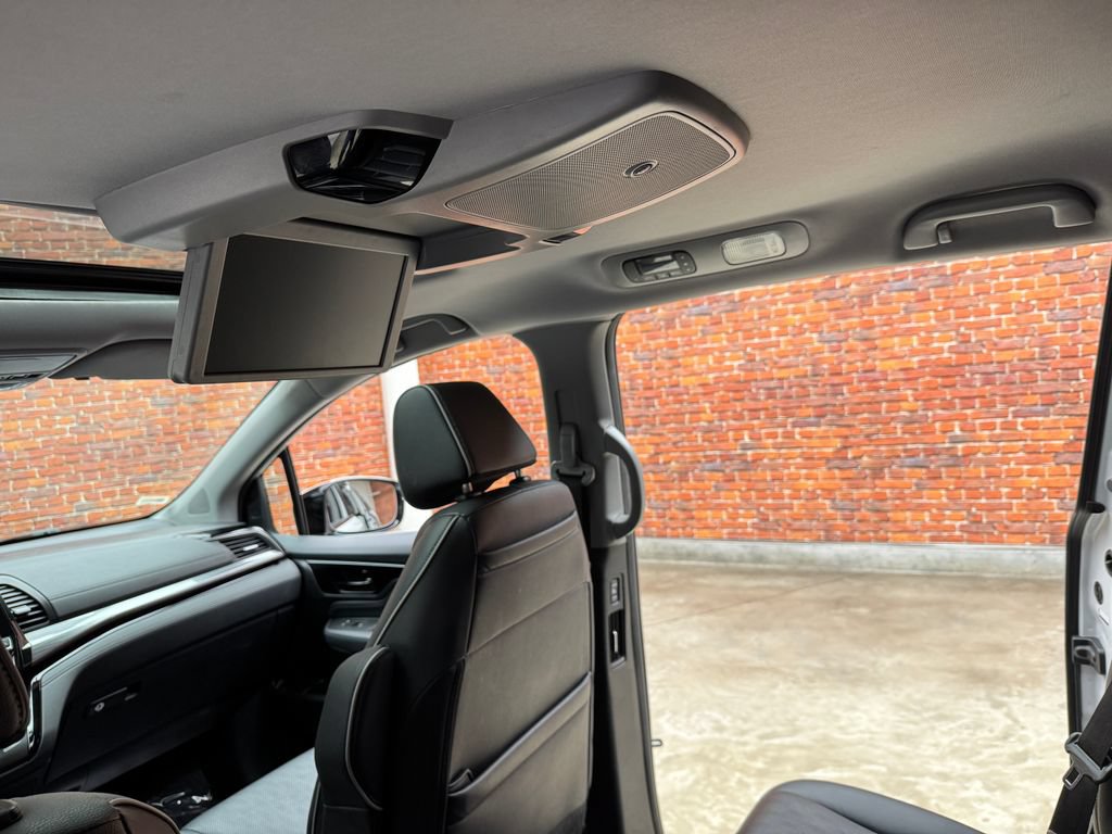 Used 2023 Honda Odyssey Elite image 27