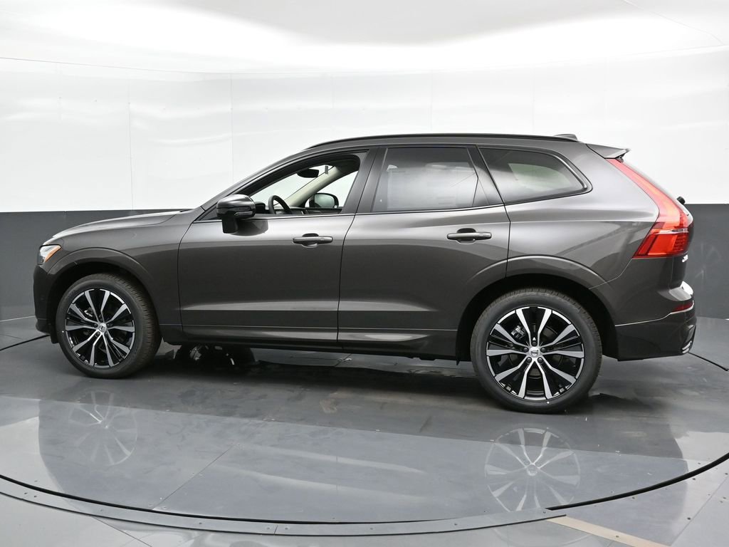New 2025 Volvo XC60 B5 Plus w/ Protection Package Premier image 8