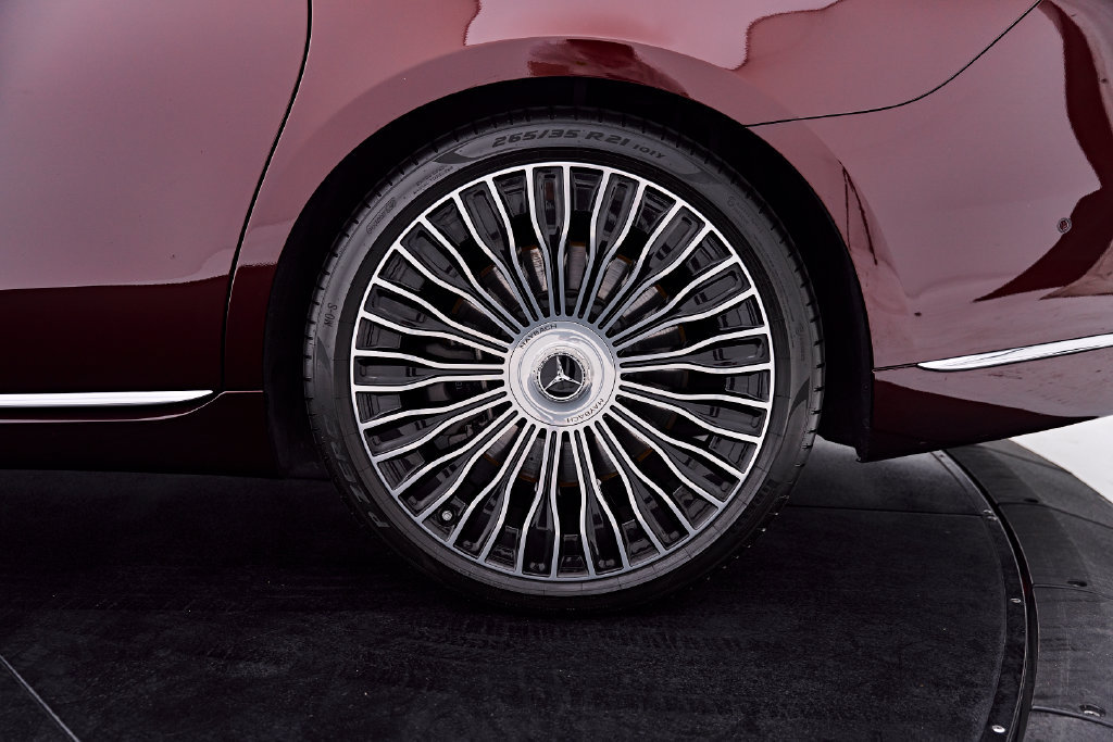 Used 2024 Mercedes-Benz Maybach S 680 4MATIC image 28