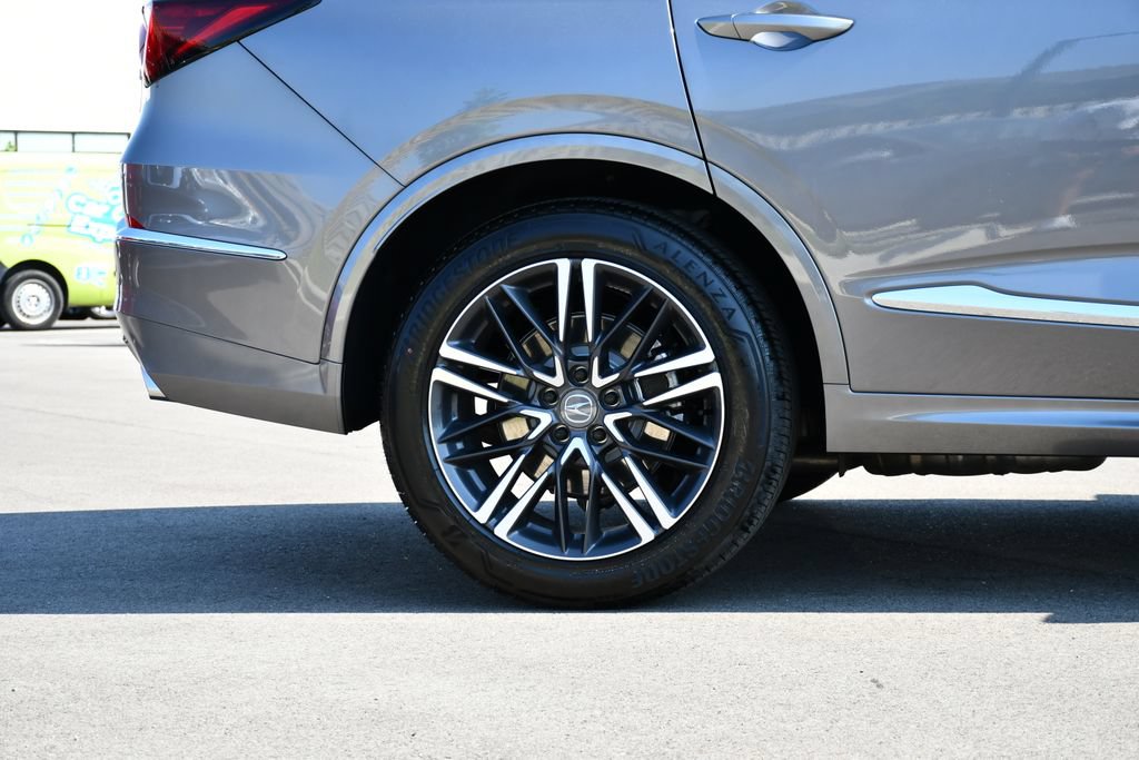 Certified 2026 Acura MDX w/ Advance Package AWD/4WD image 10