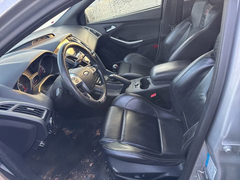 Used 2014 Ford Focus ST w/ Equipment Group 202A image 5
