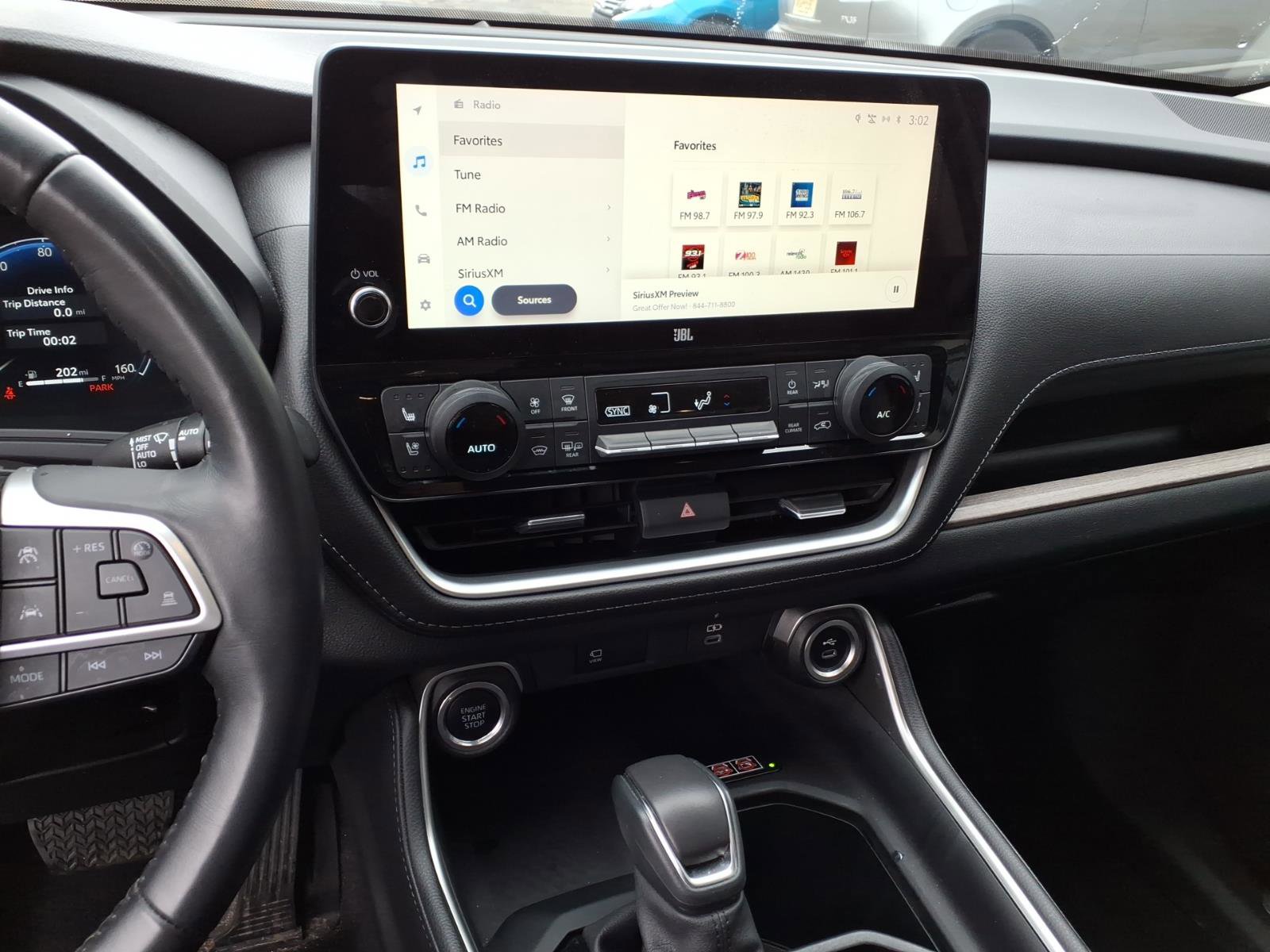 Certified 2024 Toyota Grand Highlander Platinum image 9