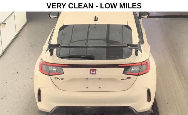 Used 2024 Honda Civic Type R image 5
