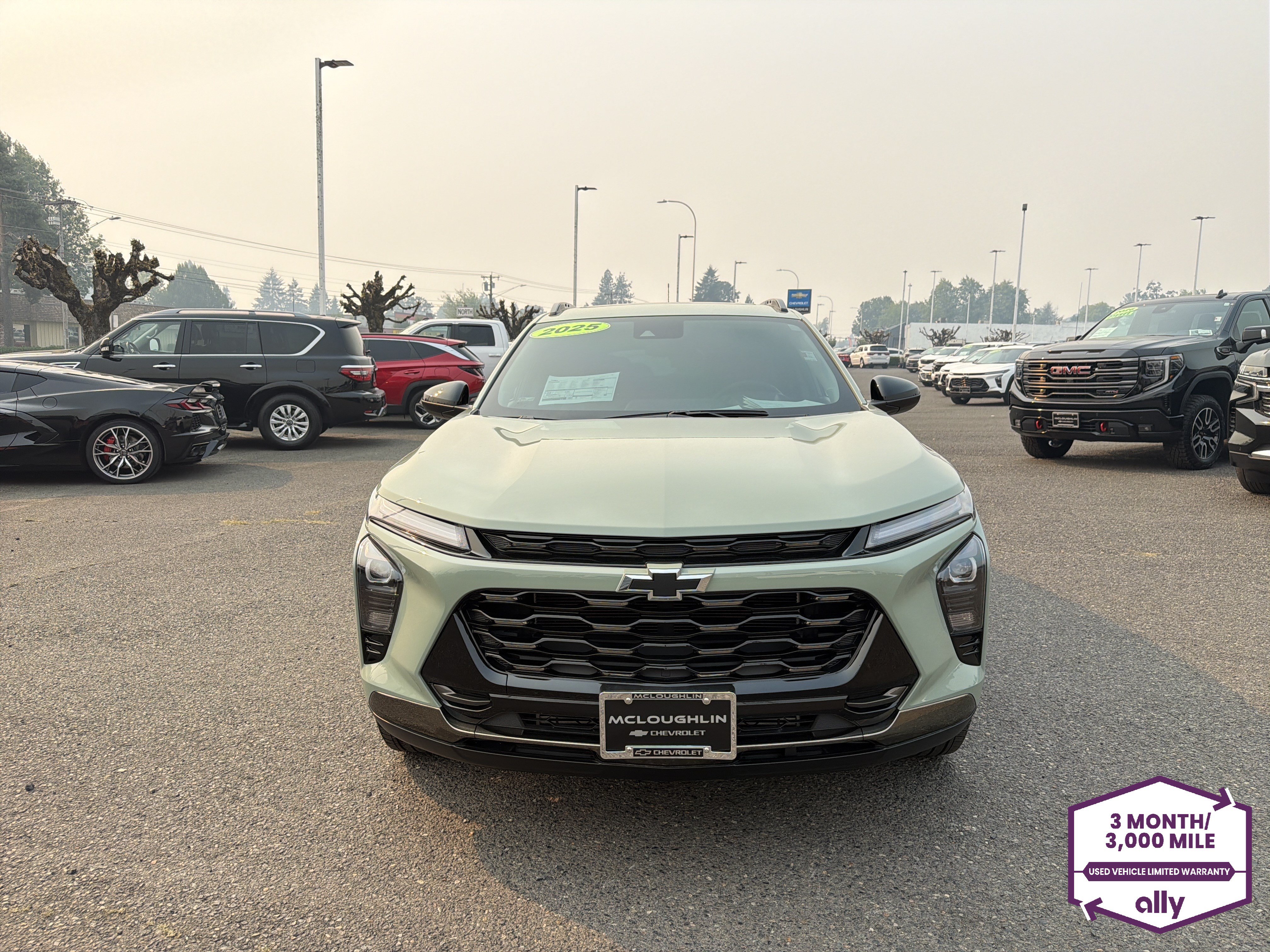 Used 2025 Chevrolet Trax ACTIV w/ Sunroof Package FWD image 8