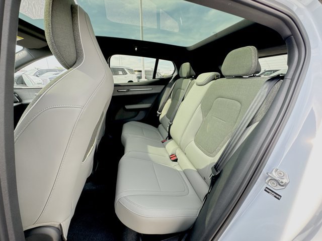 New 2026 Volvo EX30 Cross Country Ultra w/ Protection Package Premier AWD/4WD image 24