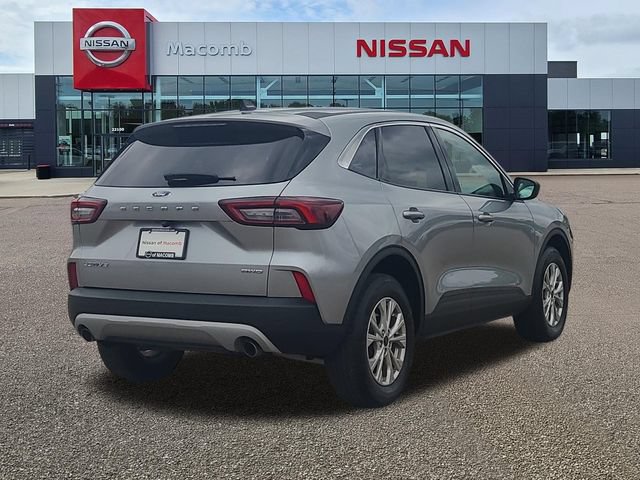 Used 2023 Ford Escape Active w/ Tech Pack #1 AWD/4WD image 7
