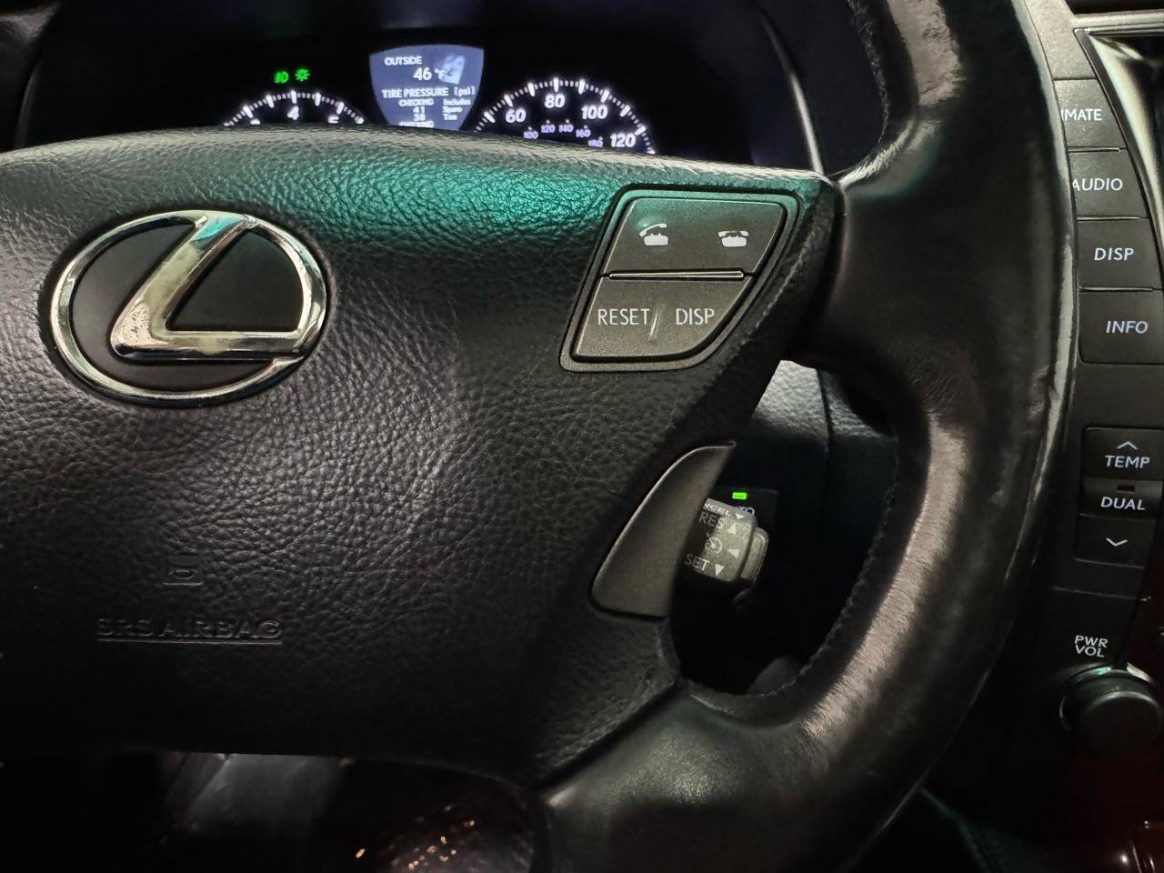 Used 2009 Lexus LS 460 AWD image 21