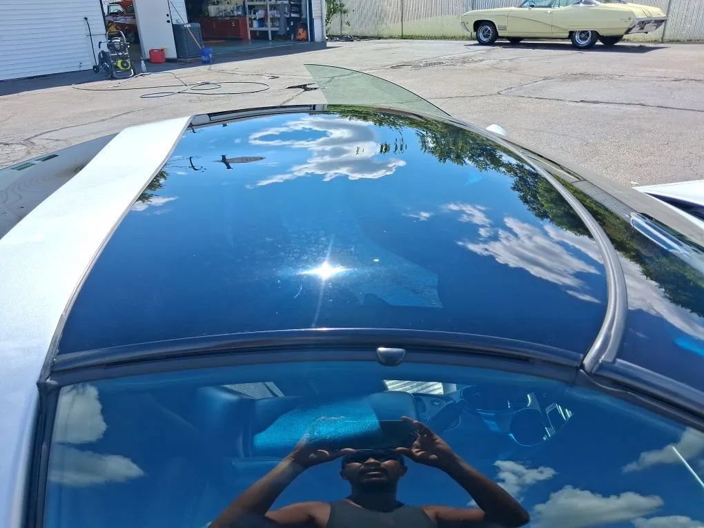 Used 2001 Chevrolet Corvette Coupe w/ Preferred Equipment Group2 RWD image 48