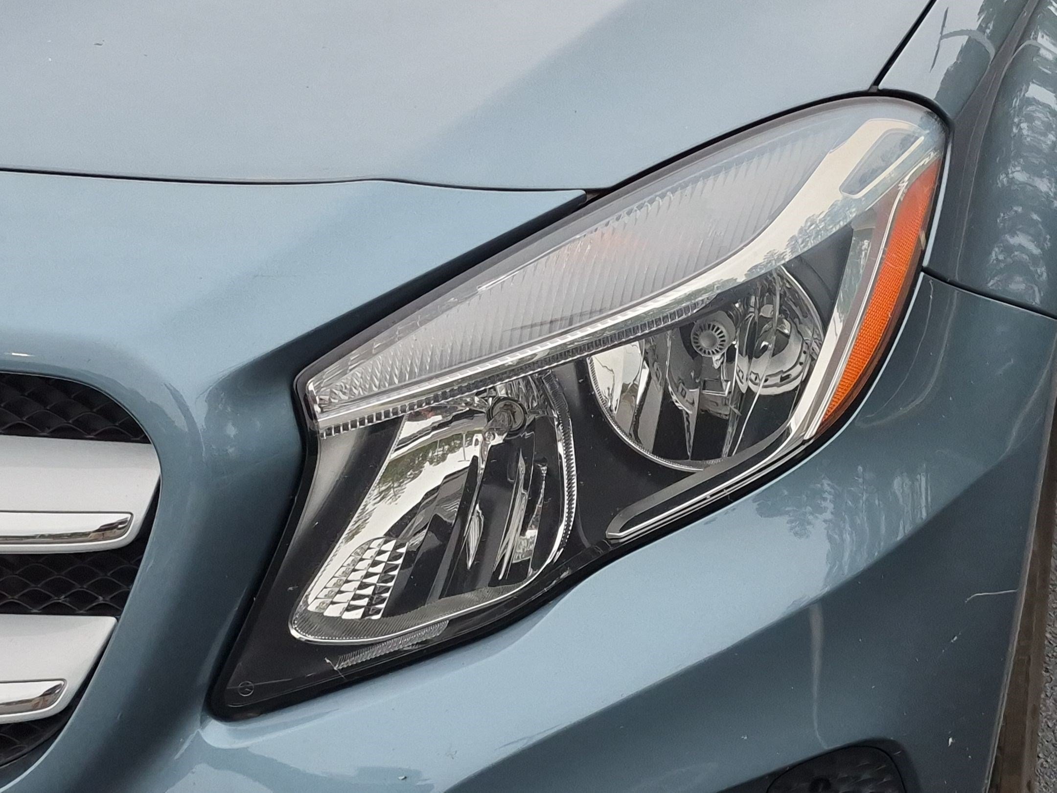 Certified 2015 Mercedes-Benz GLA 250 4MATIC image 6