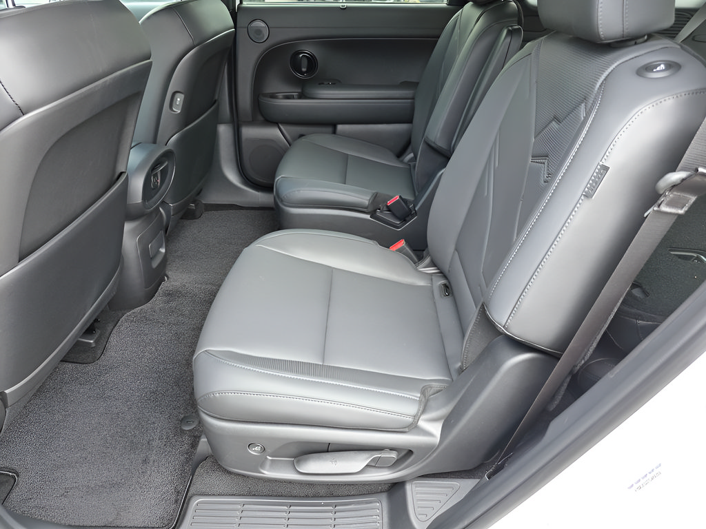 New 2026 Hyundai Palisade XRT Pro AWD/4WD image 11