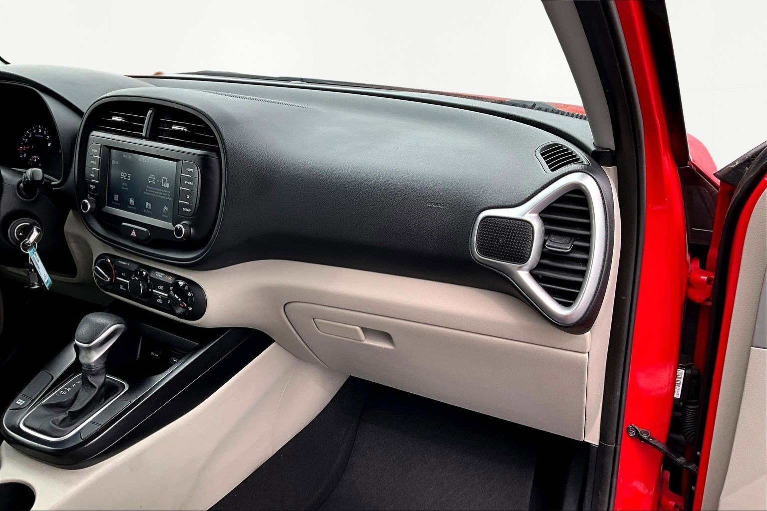 Used 2020 Kia Soul LX image 26