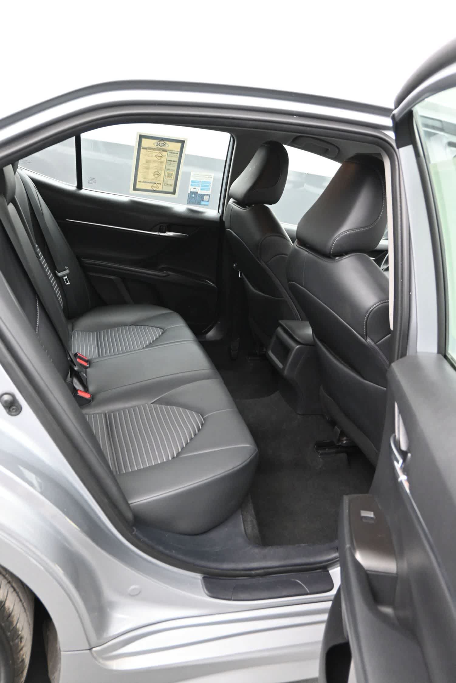 Used 2024 Toyota Camry SE FWD image 12