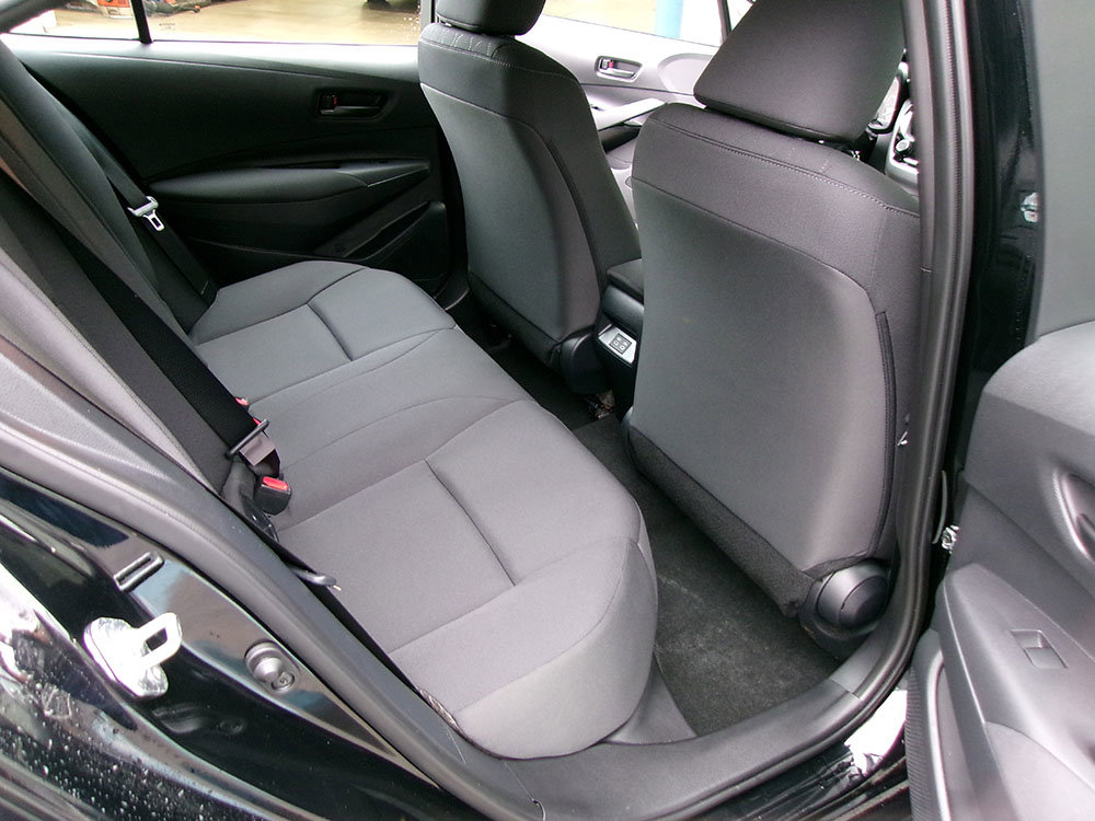 Used 2024 Toyota Corolla LE FWD image 10