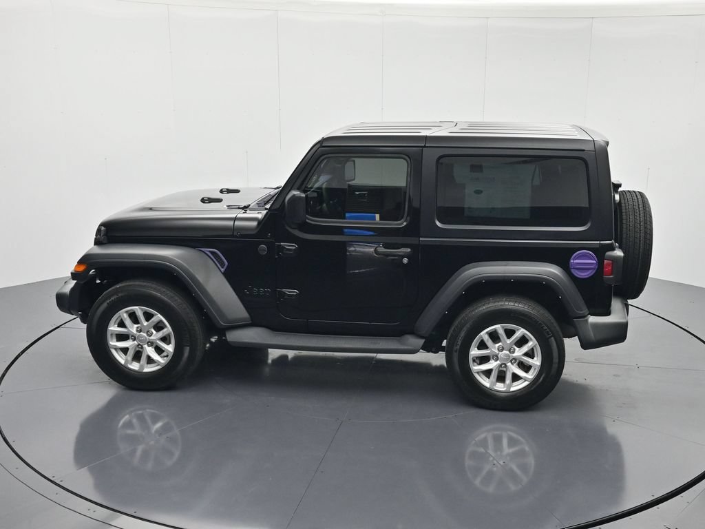 Used 2023 Jeep Wrangler Sport AWD/4WD image 35