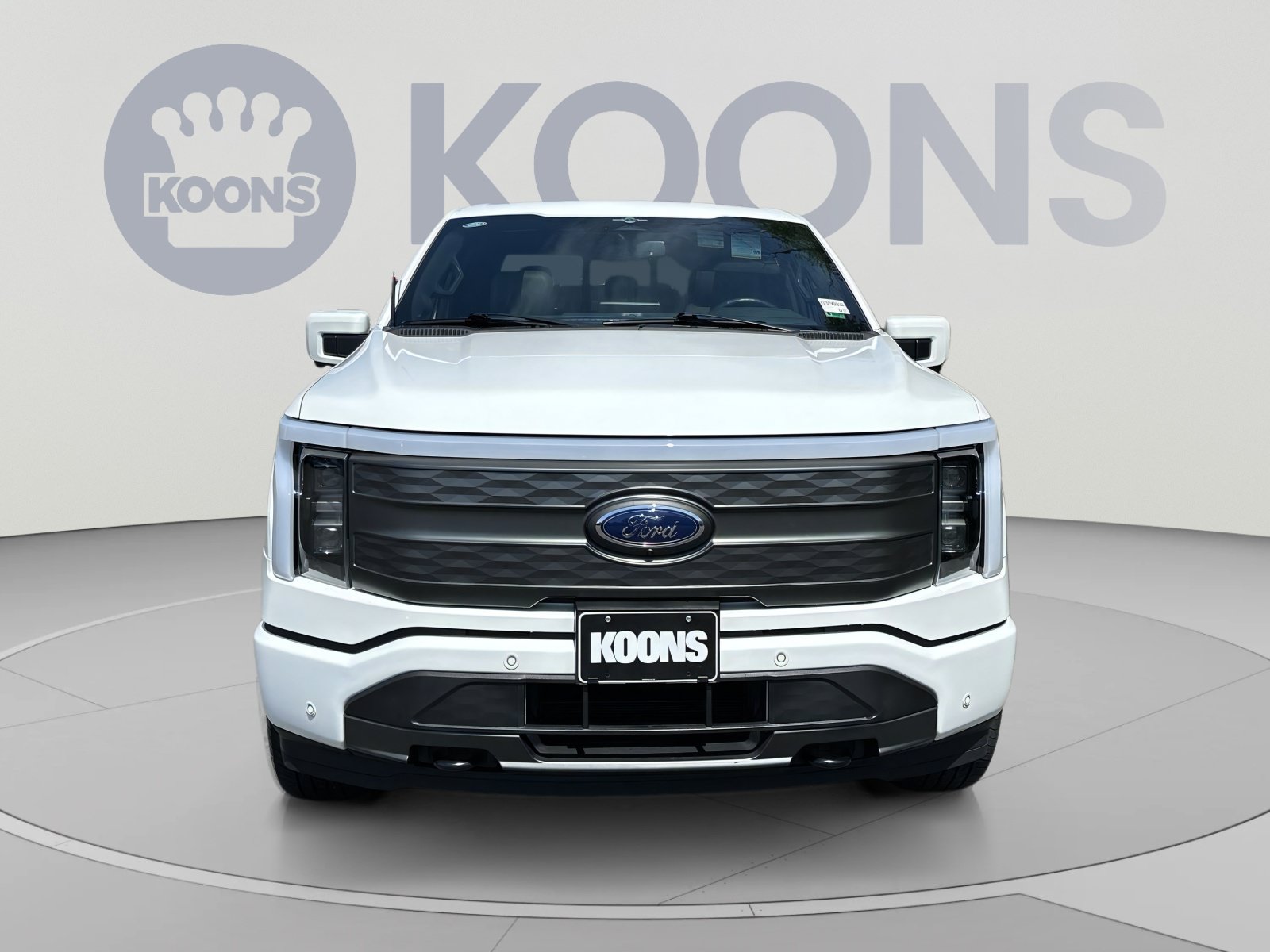 Used 2023 Ford F150 Lightning Lariat w/ Equipment Group 511A High AWD/4WD image 4