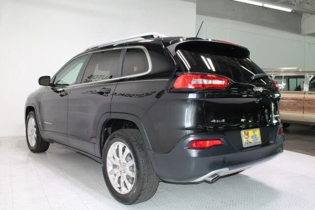 Used 2014 Jeep Cherokee Limited image 3