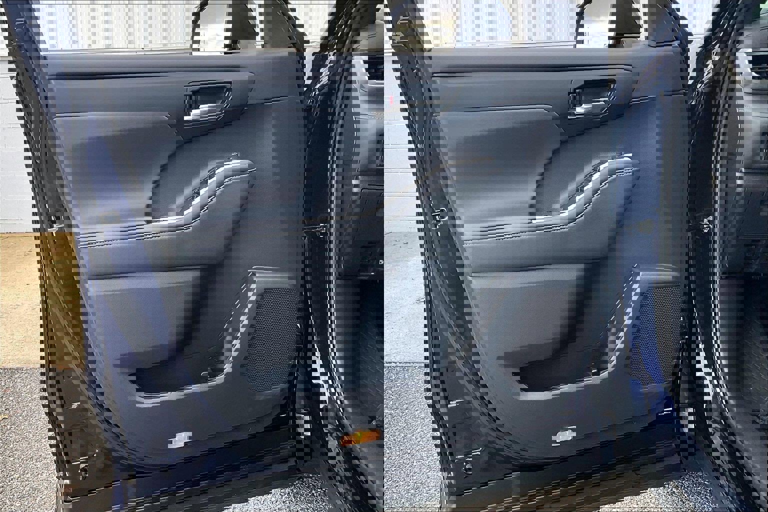 Used 2022 Toyota Highlander XSE image 28