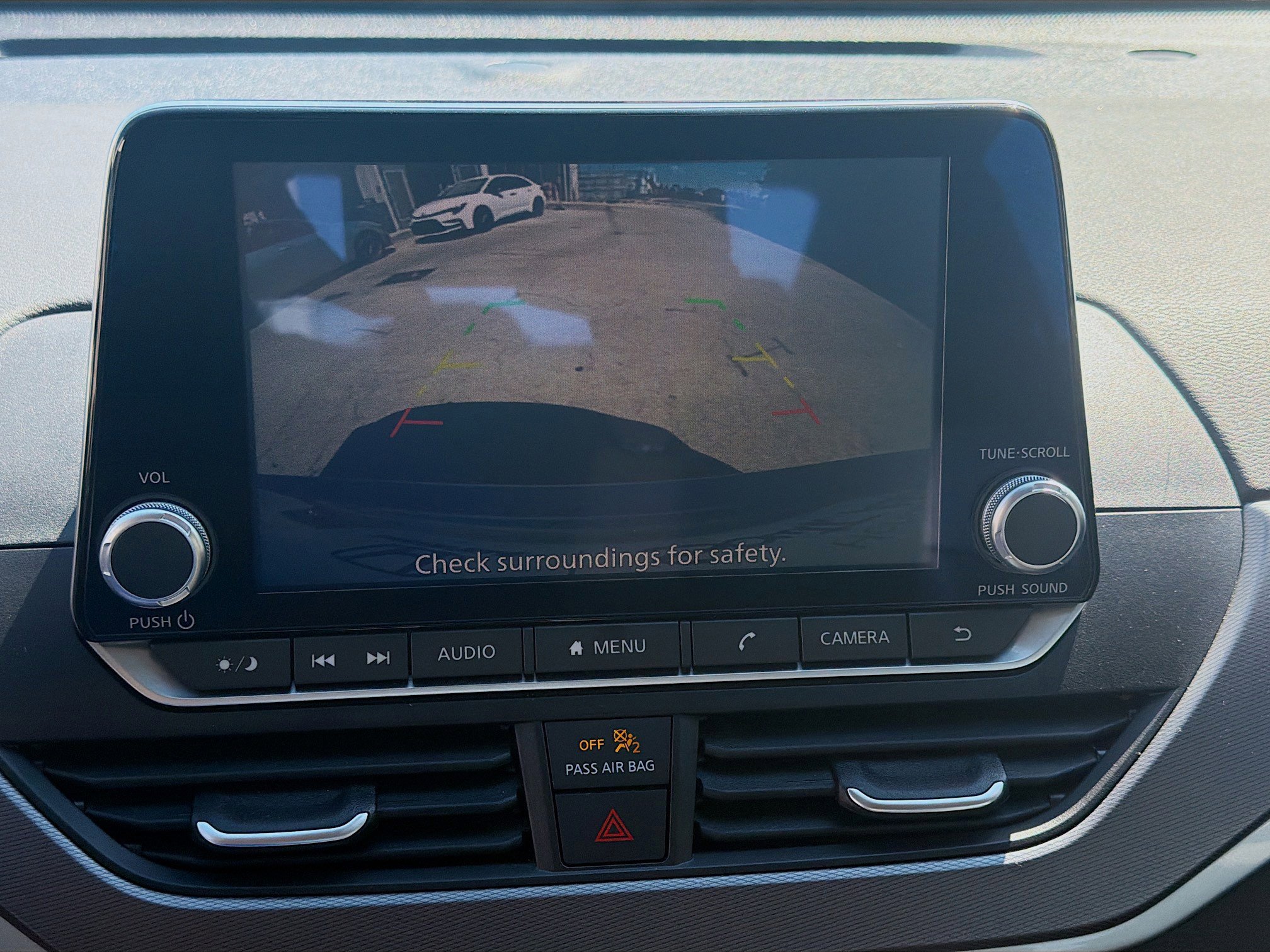 Used 2024 Nissan Altima 2.5 SR FWD image 13