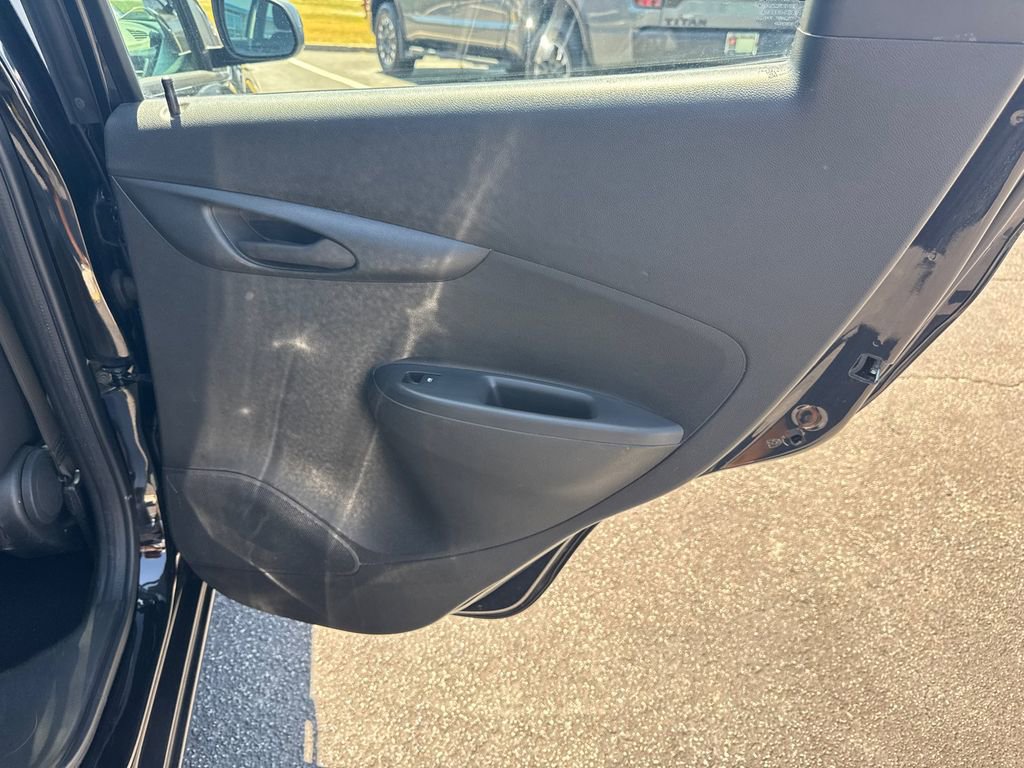 Used 2019 Chevrolet Spark LT image 17