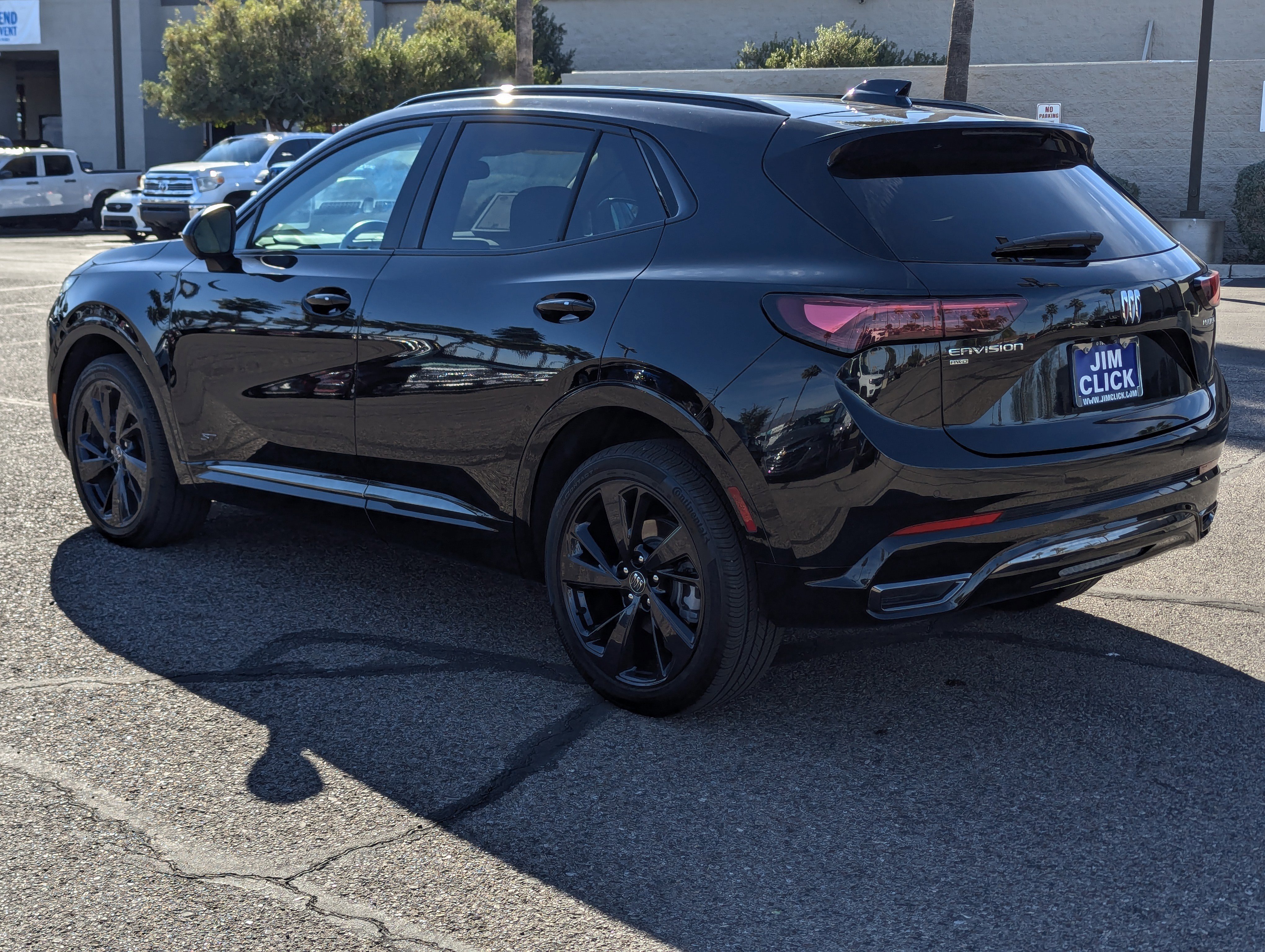 Used 2025 Buick Envision Sport Touring image 4