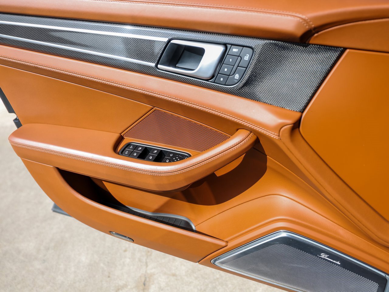 Certified 2022 Porsche Panamera Turbo S image 25