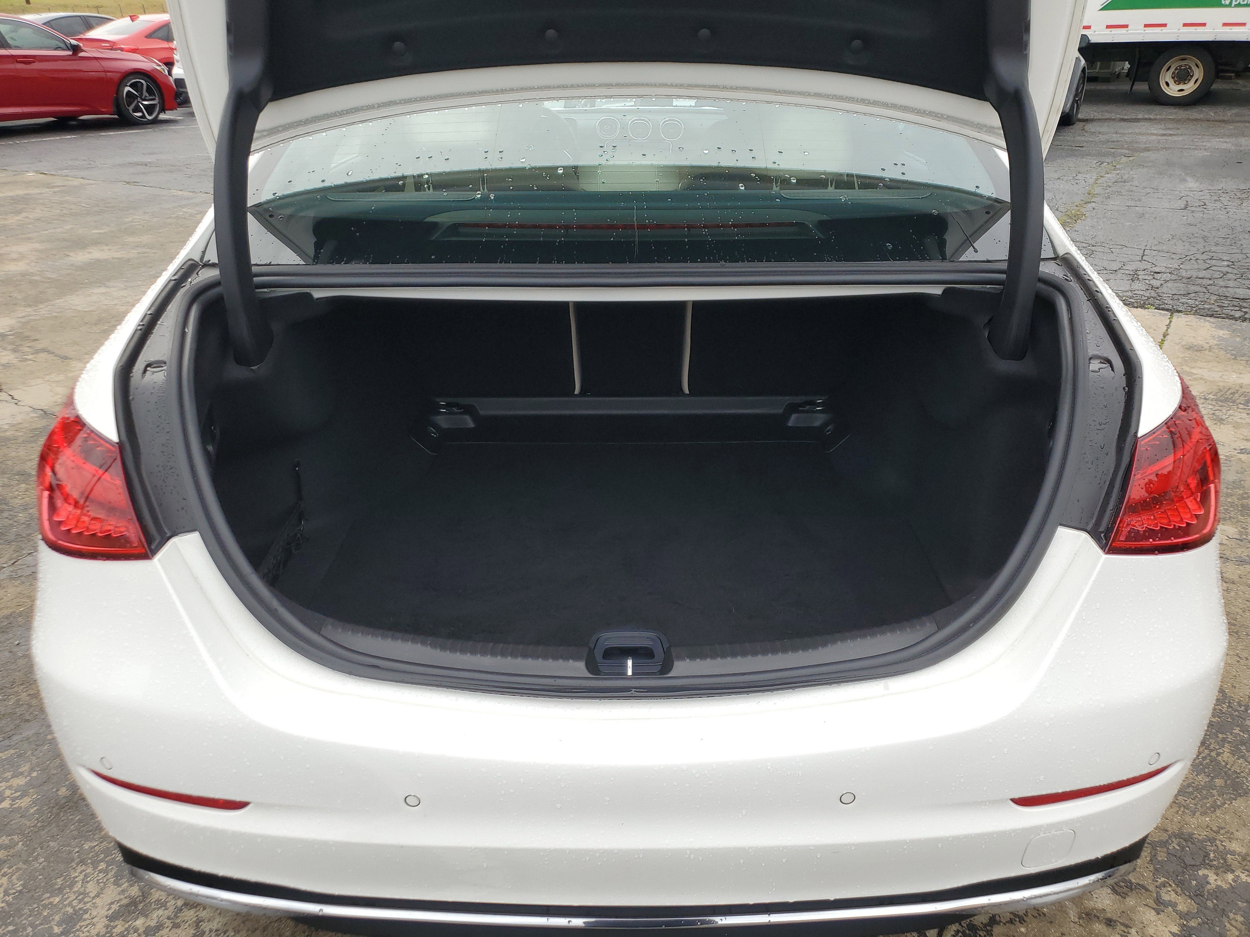 Used 2023 Mercedes-Benz C 300 Sedan image 8