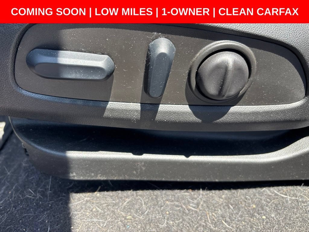 Used 2023 Chevrolet Bolt LT w/ Infotainment Package FWD image 18