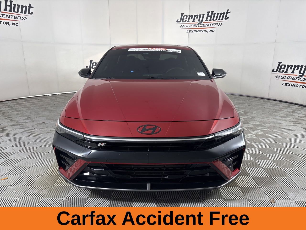 Used 2025 Hyundai Elantra N image 3