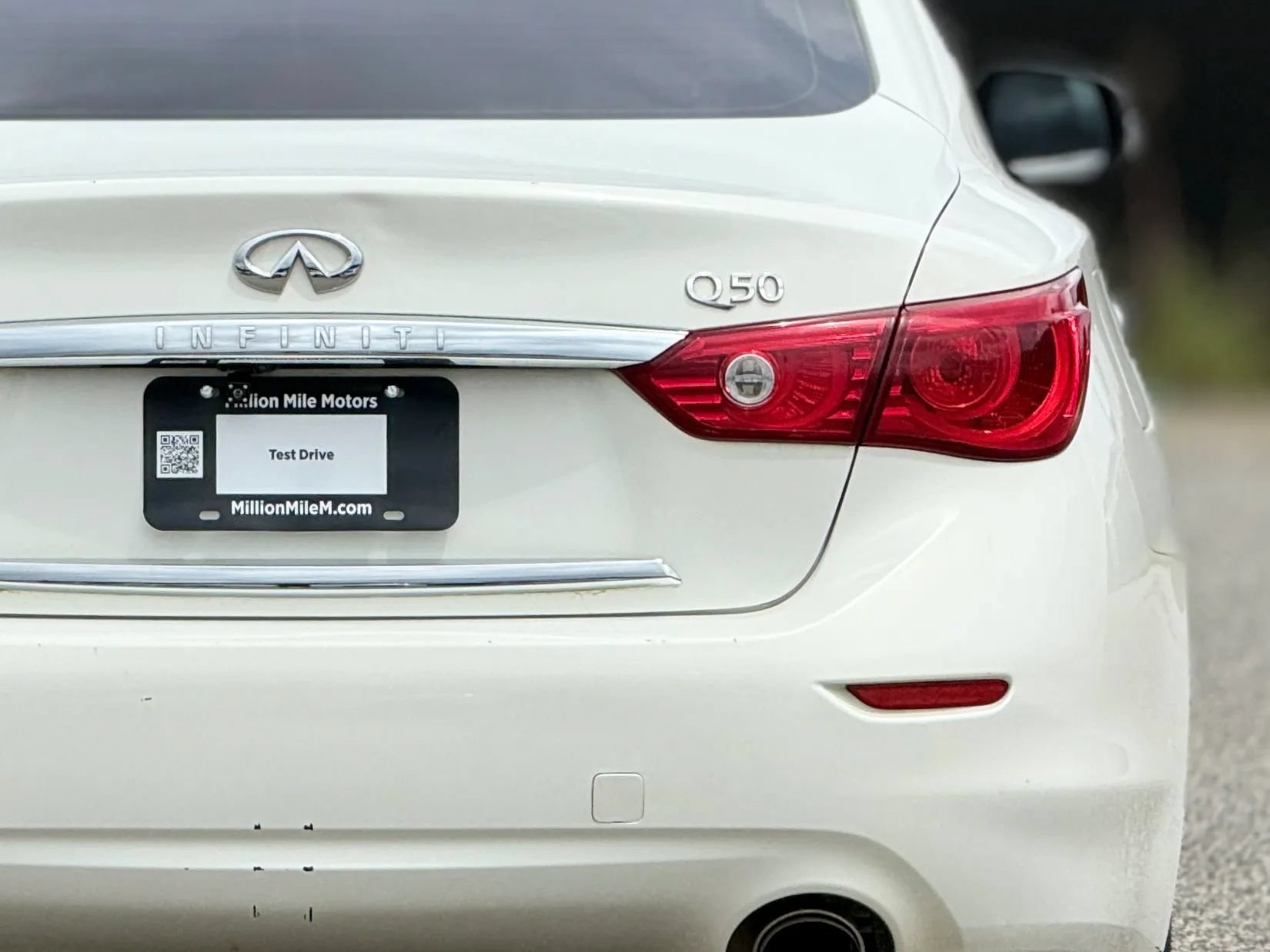 Used 2015 INFINITI Q50 Premium w/ Navigation Package RWD image 14