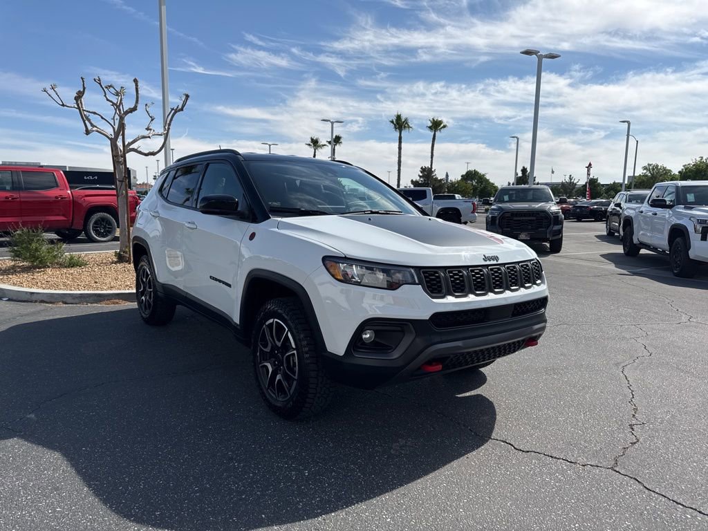 Used 2025 Jeep Compass Trailhawk w/ Trailer Tow Group image 4
