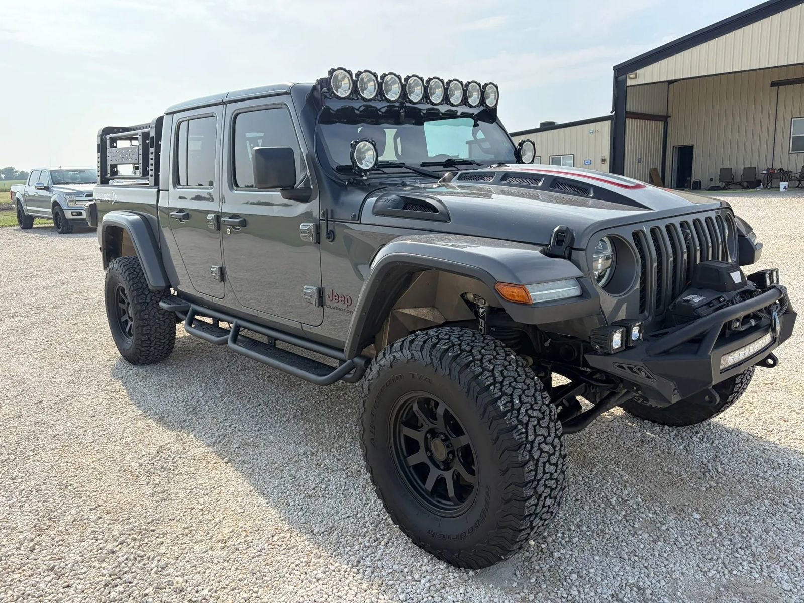 Used 2020 Jeep Gladiator Rubicon AWD/4WD image 2