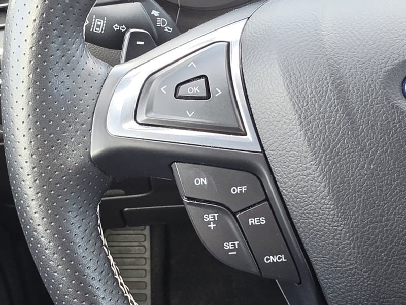 Used 2024 Ford Edge ST AWD/4WD image 17