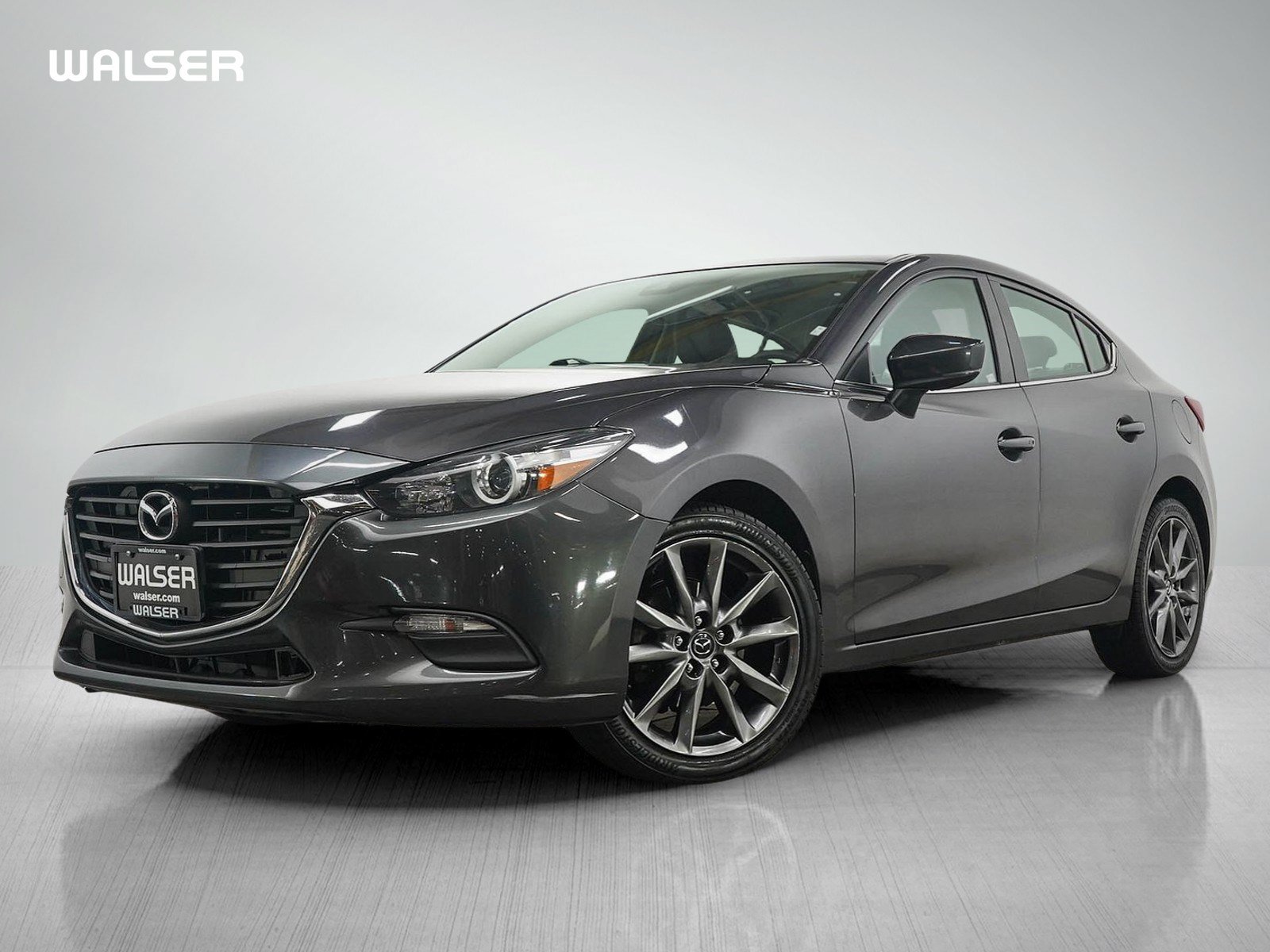 Used 2018 MAZDA MAZDA3 Touring FWD image 1
