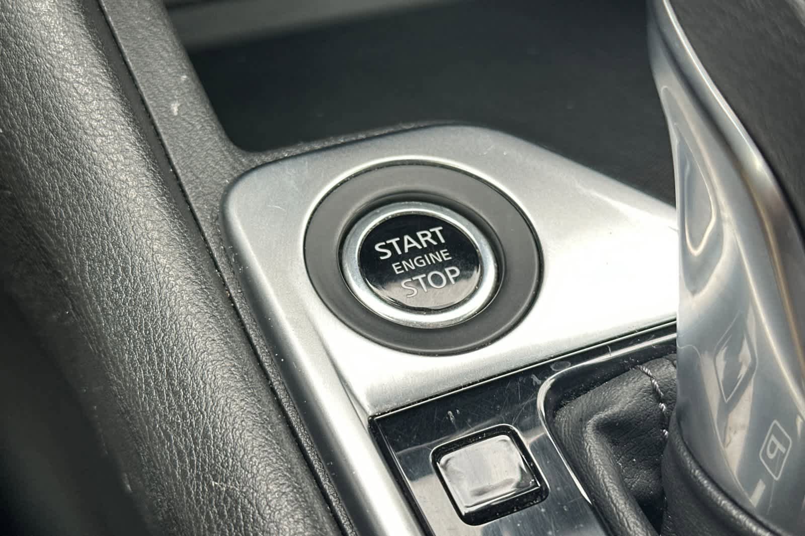 Used 2024 Nissan Sentra SV image 21