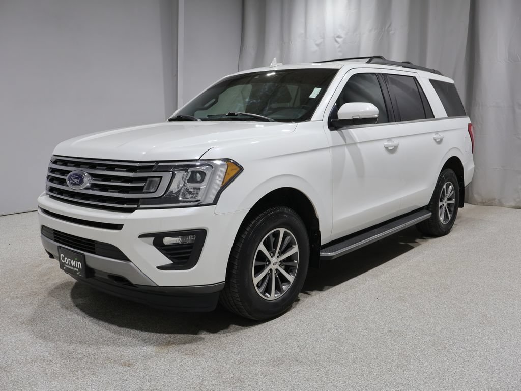 Used 2020 Ford Expedition XLT w/ Equipment Group 202A AWD/4WD image 6
