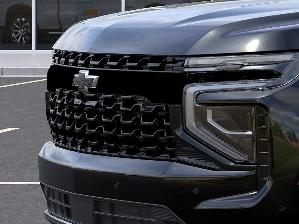New 2026 Chevrolet Suburban Premier w/ Sun And Tow Package AWD/4WD image 13