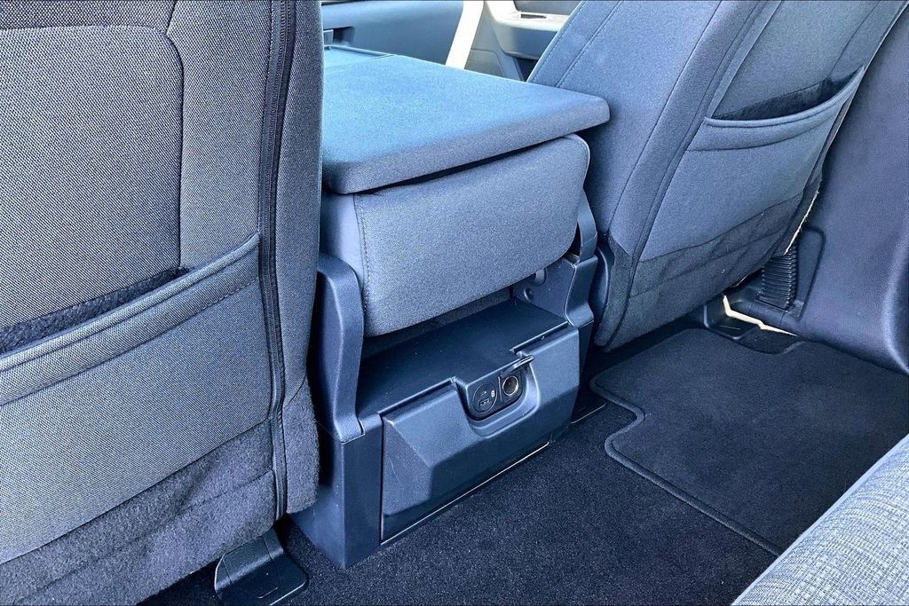 Used 2022 Ford F150 XLT image 11